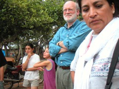 Almost to Urubicha... local kids, Rick, and our guide Mercedes listen to us do a little singing