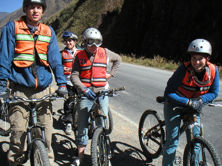 Karl, Alissa, Katie, Elana chill on the bikes